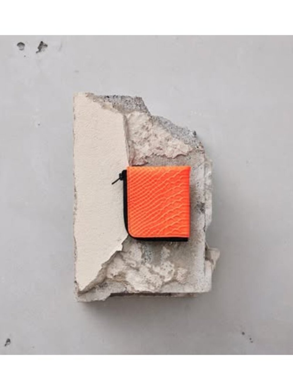 Ampersand as Apostrophe Half-Zip Wallet Neon Orange Python OS NWT